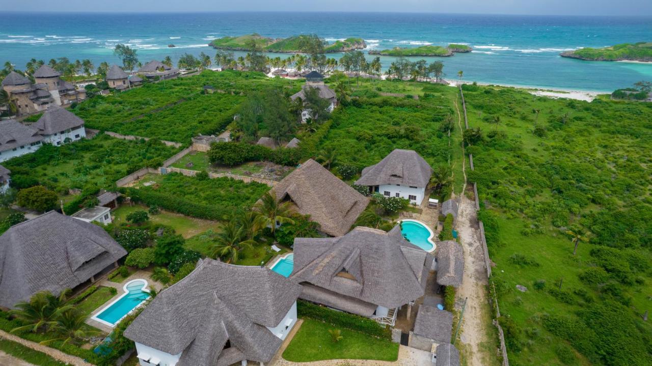 Bed and Breakfast Nyumba Ya Afrika à Watamu Extérieur photo