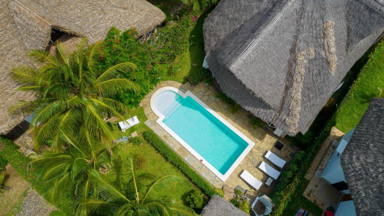 Bed and Breakfast Nyumba Ya Afrika à Watamu Extérieur photo