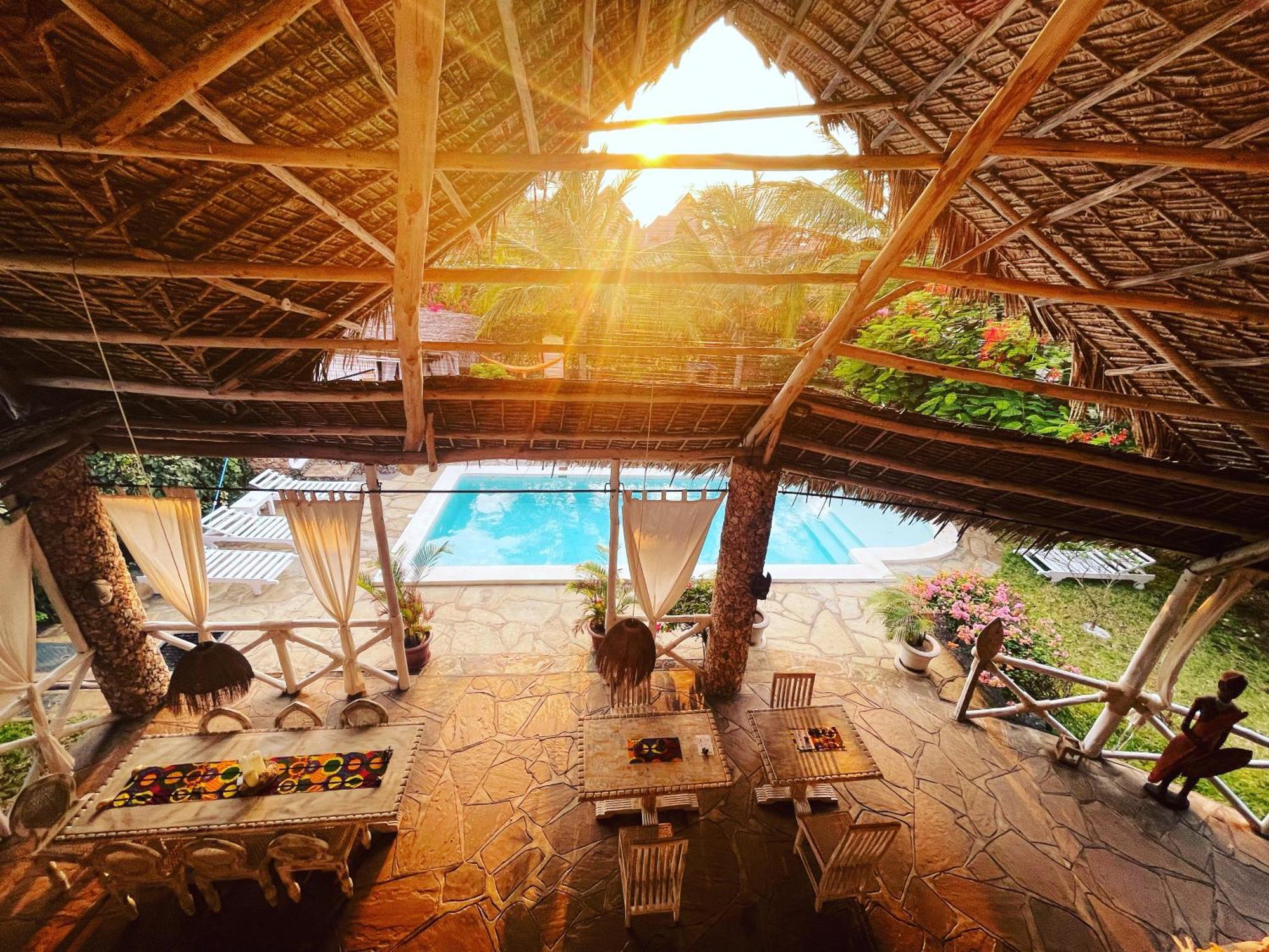 Bed and Breakfast Nyumba Ya Afrika à Watamu Extérieur photo