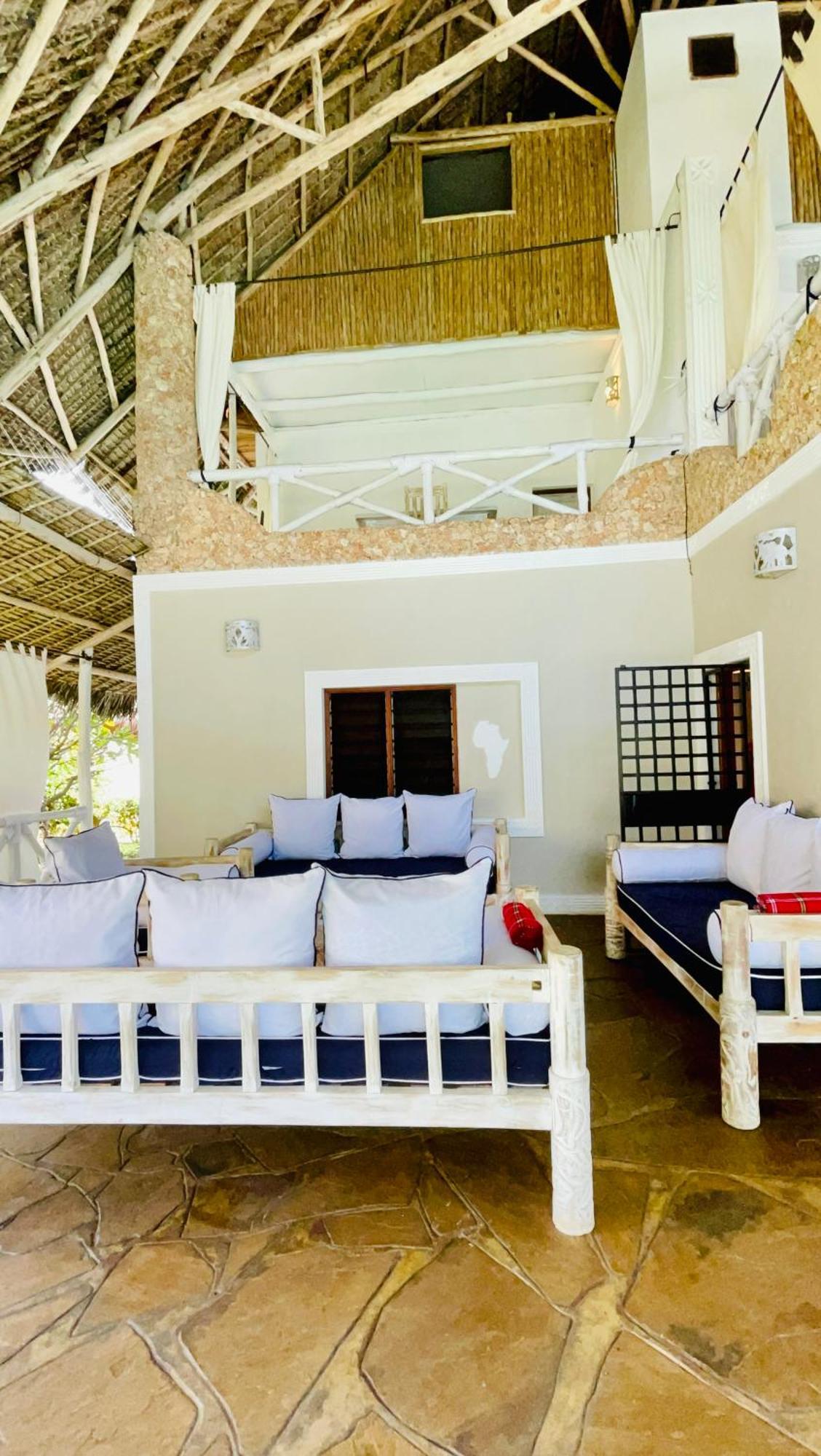 Bed and Breakfast Nyumba Ya Afrika à Watamu Extérieur photo